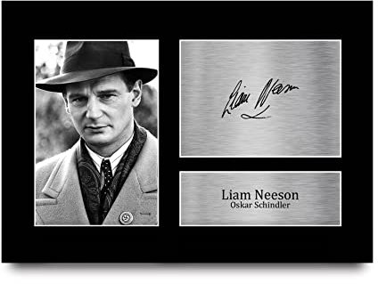 HWC Trading A4 Liam Neeson Schindler's List Geschenke Geducktes Signiertes Autogramm Foto für Fans von Film Memorabilien
