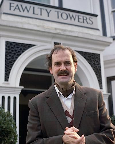 Fawlty Towers (TV) John Cleese Basilikum 25,4 x 20,3 cm Foto