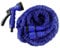 HELO Gartenschlauch Wasserschlauch 'Flexi' 7,5 m ausgedehnt (2,5 m gefaltet), Farbe: Blau - Flexibler Garten Flexischlauch mit verstärktem Gewebe inkl. 7 Funktionen Spritzpistole