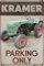 Wetterfestes Traktor Parkplatz Hinweisschild - Parking Only passend für Kramer Traktor, Trekker, Schlepper, Bulldog Liebhaber, Sammler und Schrauber, 30x20 cm