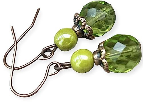 Vintage Ohrringe mit böhmischen Glasperlen - kiwi grün, oliv & kupfer