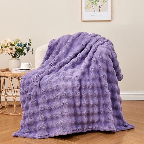 Wajade Fleece Throw Blanket Bubble Faux Fur Fluffy Bed Blanket Super Cosy Warm Large Blanket for Bed Sofa Car, Lilac 127x153CM