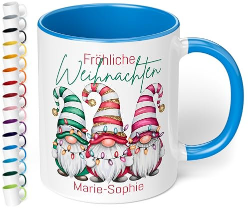 True Statements Geschenk zu Weihnachten: Tasse „Fröhliche Weihnachten“ mit 3 bunten Wichteln - personalisiert mit Namen - Geschenkidee Adventszeit, Keramik, ca. 330ml, Cambridge Blau