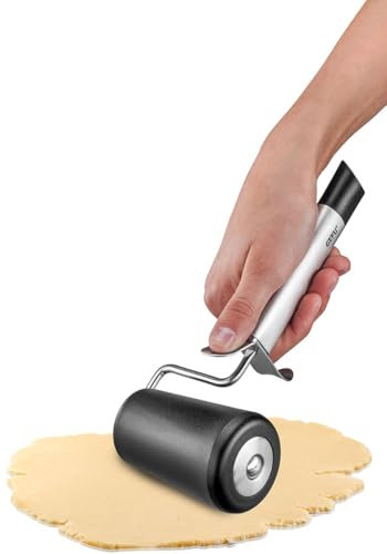 GEFU Teigroller PRIMELINE | Konisches Design für runde Formen & Backbleche | Ergonomisch, beidhändig nutzbar, mit Fingermulde & Aufhängeöse