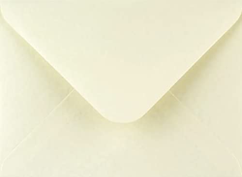 Farbige Umschläge für Grußkarten, Hochzeitseinladungen und Bastelarbeiten, 133 x 184 mm, cremefarben, 50 Stück