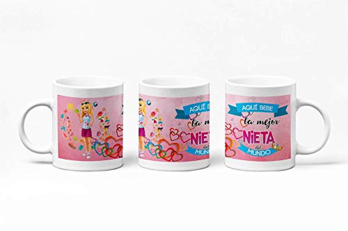 Taza de Desayuno Personalizadas y Divertidas Regalo para Las Nietas. -Aquí Bebe La Mejor Nieta del Mundo.- Regalo Original para Mujeres y niñas con frase. 350 ml. (Nieta Rubia)