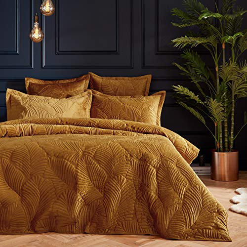 Paoletti Palmeria Quilted Duvet Cover Set – Luxe Embroidered Velvet Bedding (Gold – Single), King
