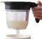 Fett Trennkanne Für Bratensaft, Fetttrenner Für Soßen, Fett Trenner Easy Drip Küchenhelfer, Fett Trennkanne Mit Siebdeckel, Lebensmittelsieb Für Soßensaucen Und Andere Flüssigkeiten Mit Ölfett