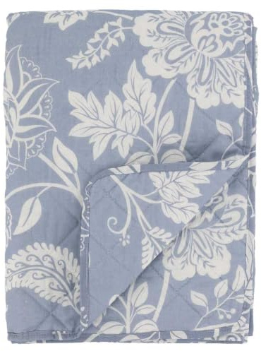 Chic Antique Quilt AIX Sky Blue Blau Weiß mit Blumen Muster 180x130cm Tagesdecke