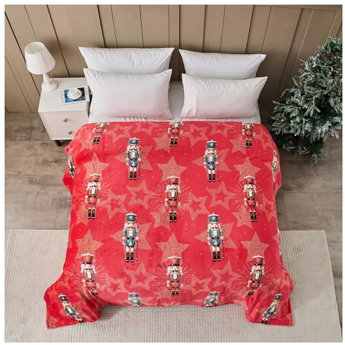 GC GAVENO CAVAILIA Christmas Blanket - Soft Fluffy Throw Polyester Sherpa Fleece Blankets For Bed, Sofa And Couch - Warm large Throws (230x230 Cm) - Xmas Nut Cracker Pum Pum Stars Blanket For Adults