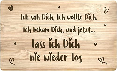 Tassenbrennerei Frühstücksbrettchen - Ich sah Dich, Ich wollte Dich, Ich bekam Dich - Brettchen mit Spruch Ich liebe Dich - Geschenk Freund, Freundin
