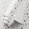 Homeral Weihnachts-Mini-Geschenkpapier-Rolle, 43,2 cm x 5 m, Prägung, weiß, mit Silberfolie, Hexagramm-Stern, für Weihnachten, Geburtstag, Hochzeit, Babyparty, Brautparty, Party und mehr Anlässe