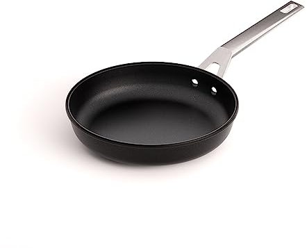 Valira Aire - Sartén premium de 24 cm hecha en España, aluminio fundido con antiadherente reforzado, no apta para inducción