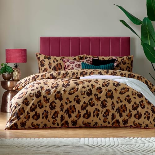 furn. True Leopard Duvet Cover Set – Bold Animal Piped Edge Easy Care Bedding (Multicolour – Single – 137x200cm)