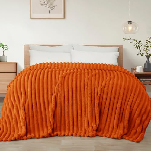 Exclusivo Mezcla Kuscheldecke Flauschig Flanell Decke 230 x 270 cm | Atmungsaktiv, Leicht, Weich, Sofadecke Tagesdecke Bettüberwurf Wohnedecke für Ganzjahreszeit, Orange