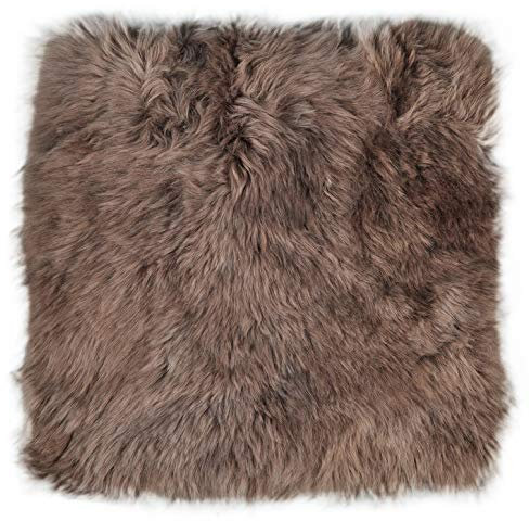 Lammfell Pad Sitzauflage Stuhlauflage Stuhlkissen braun gefärbt aus echtem Island Lammfell in Taupe kurzwollig 37 x 37 cm