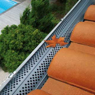 Parefeuille pour gouttière métallique et PVC (333)