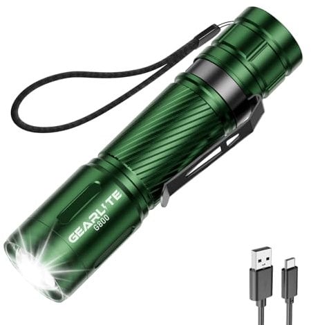 GEARLITE Taschenlampe LED Aufladbar, Superhelle Zoombare 2000 Lumen Mini Taschenlampen, 3 Modi, Lange Laufzeit, IP65 Wasserdicht Taktische Handlampe für Kinder Camping, Angeln, Notfall, Outdoor - Grün