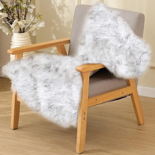 ORINOVA Weiß und Grau Kunstfell Schaffell Waschbar Teppiche für Wohnzimmer 2x3 Boho Shag Kinderzimmer Teppich Niedliche Heimdekoration