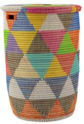 YAADU Wäschekorb mit Deckel 80L – Großer Wäschesammler mit Deckel, Geflochtene Wäschetonne, Boho Wäschekorb mit Henkeln, Wäschebehälter für Schmutzwäsche, Modell Khaliss (Bunte-Dreiecke-Flach)