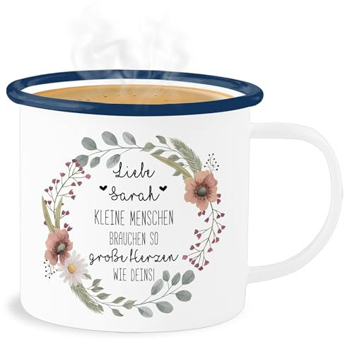 Emaille Becher Blechbecher - Erzieher - Kleine Menschen brauchen so große Herzen wie deins | Erzieherin Geschenk | Tagesmutter Geschenke | Krippe Abschiedsgeschenk KiGa - 300 ml - Weiß Blau
