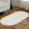 Tomifine Kunstfell Fell-Teppich, Lammfell Schaffell Teppich Flauschiger Schaffell Bettvorleger für Schlafzimmer Bett oder Wohnzimmer Sofa Deko Waschbar (50 x 100 cm,Weiß b)