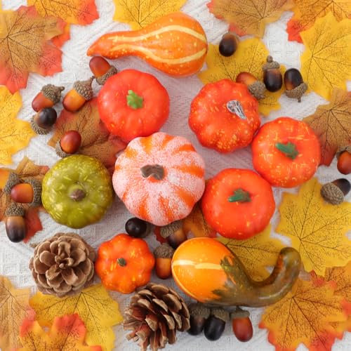 DETENE 60 Stück Thanksgiving Kürbis Dekoration Set Kürbis Herbst Deko Set Mini Kürbisse Eicheln Tannenzapfen Ahornblätter für Thanksgiving Herbst Harvest Home Esstisch Mitte
