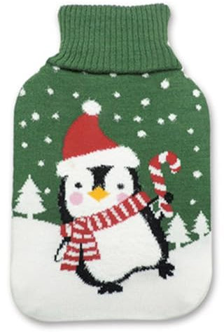 Wärmflasche Pinguin im Schnee mit Zuckerstange, 2 L mit Strickbezug - Bettflasche, Wärmekissen, Weihnachten, Winter