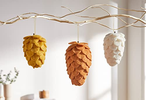 3 Deko-Hänger Tannenzapfen aus Filz, weiß, Ocker, braun, Weihnachtsbaumschmuck zum Aufhängen, Christbaumschmuck hängend, Tannen-Baumschmuck