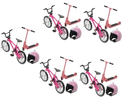 Abaodam 5 Ensembles Scooter Casque Décoration Minibikes Maison De Poupée Miniatures Mini Vélo Micro Scooter Rétro Décor Poupées Scooter Petit Vélo Petit Scooter Miniature Artificielle