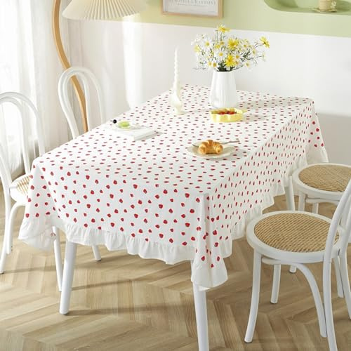 Beydodo Tischtuch Abwaschbar Outdoor 120x160CM, Tischdecke Bedruckt Erdbeere mit Rüschen Weiß Tischdecken für Draußen Garten