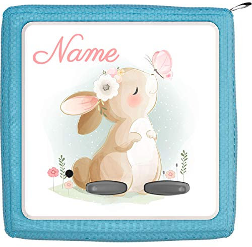 TheSmartGuard® Schutzfolie passend für die Toniebox mit Namen personalisiert | Hase schnuppert an Schmetterling