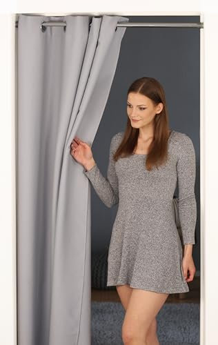 tinycurtains, Türvorhang mit Vorhangstange & Magneten zum Abdichten, einfache Montage ohne Bohren in 1 Min (210 x 150 cm hellgrau + Stange Silber 70–120 cm + 6 Magnete)