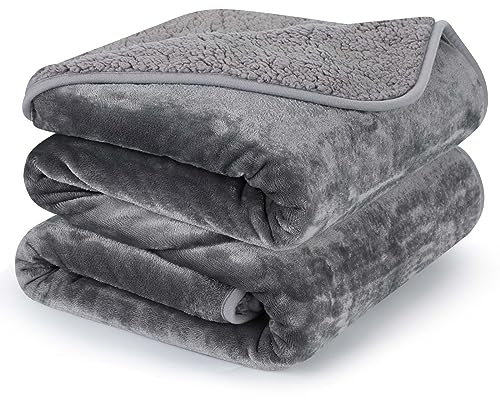 PETTOM Fleece Hundedecke wasserdichte Haustierdecken, weicher Plüschüberwurf für Katzen Welpen Schützt Couch, Stühle, Auto oder Bett vor Verschütten, Flecken - Maschine waschbar 100 x 75 cm