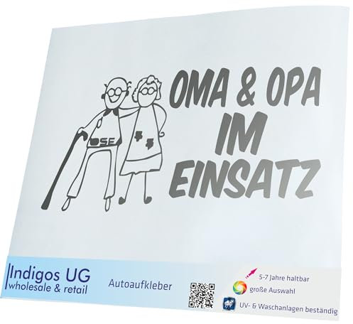 INDIGOS UG Auto Aufkleber Oma und Opa im Einsatz Kinder Boy Girl - 300x142mm Silber - Selbstklebender Sticker für Auto, Fenster, Bus oder LKW - Tuning