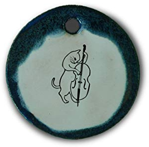 Schöner Keramik-Anhänger „Cello“ in blau marmoriert; Schmuck Kette Kettenanhänger Geschenk Kunsthandwerk Keramik rund Talisman Halskette Aufmerksamkeit Mitbringsel individuell