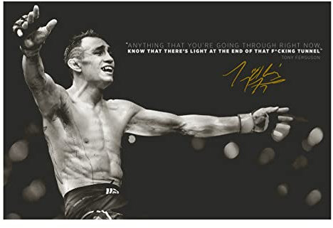 Tony Ferguson 'El Cucuy' Zitat – Licht am Ende | Fotodruck-Poster | vorsigniert | Pro Glanzpapier | Größe: A3 (29,7 x 42 cm)
