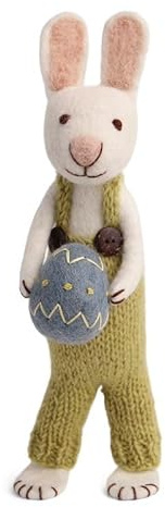 Gry & Sif Osterhasen Figuren klein zum Hinstellen, aufwendige Handarbeit mit vielen Details, Fairtrade, Osterdeko aus Filz | 1x Deko Hase in Hose mit Osterei, weiß, 27 cm