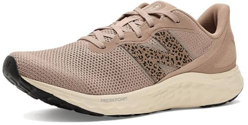New Balance Damen Fresh Foam Arishi v4 Laufschuhe, Flat Taupe/Black Cement/Permafrost, 41/M