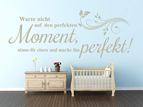 timalo® Modernes Wandtattoo fürs Wohnzimmer Spruch – Warte nicht auf den perfekten Moment | 11008-Schwarz-M-100x40