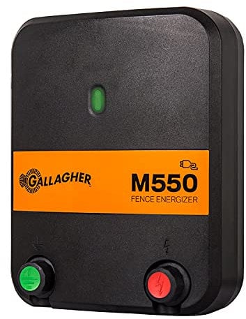 Gallagher Weidezaungerät/Netzgerät M550 - Special Edition (230) - Elektrozaun für Pferde, Rinder, Schafe, Rehe & Hirsche, Schweine, Wildschweine, Wölfe, Ziegen, Füchse - Geeignet für Weidezäune bis