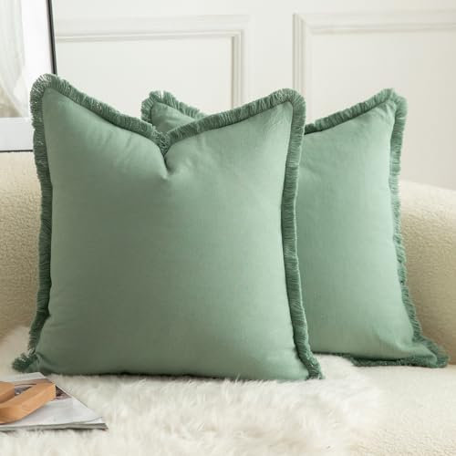 Mandioo 2er Set neutralen Baumwolle Quasten Kissenbezug 50x50cm Dekorative Kissenbezüge Dekokissen Boho Sofakissen Kissenhülle für Couch Sofa Schlafzimmer Wohnzimmer Heimdekoration Salbei Grün