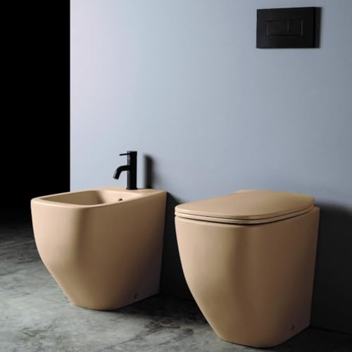 Kiamami Valentina - Coppia di sanitari bidet e wc filo muro in ceramica sabbia opaco