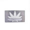 Angoter 1pc Tasche Dry Edelstahl Weed Crusher Herb Raucherzubehör Manuelle Maschine Tabak Grinder Card Corporate Zufälliger Stil