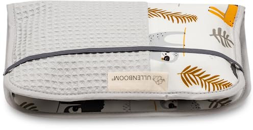 ULLENBOOM Windeltasche für unterwegs, Grau Faultiere, Made in EU - Wickeltasche für bis zu 3 Windeln, Feuchttücher & weiteres Zubehör, Ideal als Wickelorganiser für den Kinderwagen