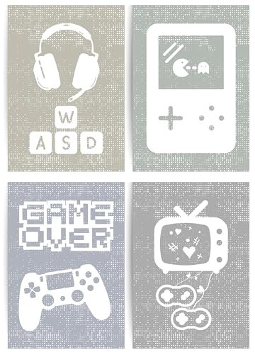Papierkindᵀᴹ 4er Poster Set - Gaming Headset Gameboy WASD | Wanddeko für Kinderzimmer Gamer | Retro Gamer Poster | Bilder in DIN A4 ohne Rahmen (A115-1)