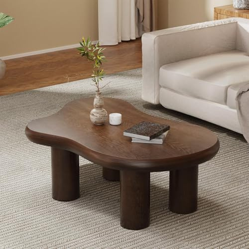Cloud Couchtisch, modern, unregelmäßige Form, Couchtisch für Wohnzimmer, schlichter, niedriger Couchtisch mit 4 stabilen zylindrischen Beinen, rundes Kanten-Design, Braun, 116,8 x 78,7 x 38,9 cm (B x