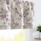 TOPICK Leinen Scheibengardinen Blickdicht Küchengardinen Frühling Landhausstil Gardinen Blumen Verdunkelnd Vorhänge Kurz Bistrogardine Volant Wohnzimmer Fenster 1er Pack Violett auf Beige 45Bx125H(cm)