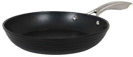 Quttin Sartén, Estándar