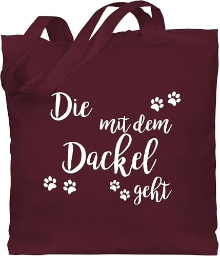 Baumwolltasche - Sprüche Statement - Die mit dem Dackel geht weiß - Unisize - Bordeauxrot - statements dachshund stoffbeutel sprüchen hundemotiv beuteltasche aufschrift jute spruch jutebeutel